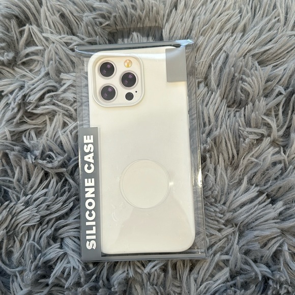 Phone case 😀 - Picture 1 of 4